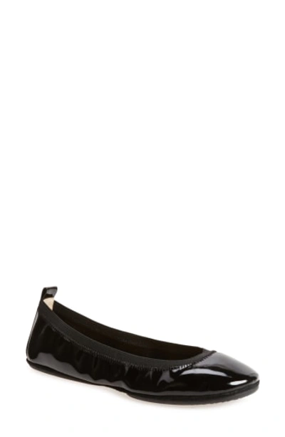 Yosi Samra Samara Foldable Ballet Flat In Black Patent Leather