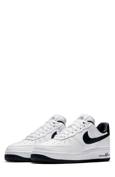 Nike Air Force 1 '07 Se Sneaker In White/ Black
