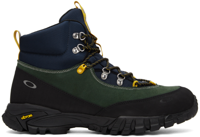 Oakley Traverse Boot In Green,blue