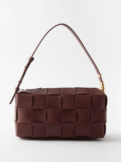 Bottega Veneta Brick Cassette Intrecciato-leather Shoulder Bag In Burgundy