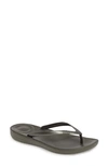 Fitflop Iqushion Flip Flop In Dark Olive