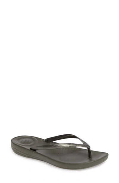 Fitflop Iqushion Flip Flop In Dark Olive