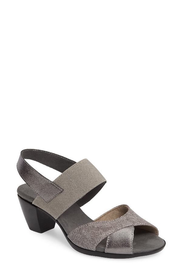 munro darling sandal