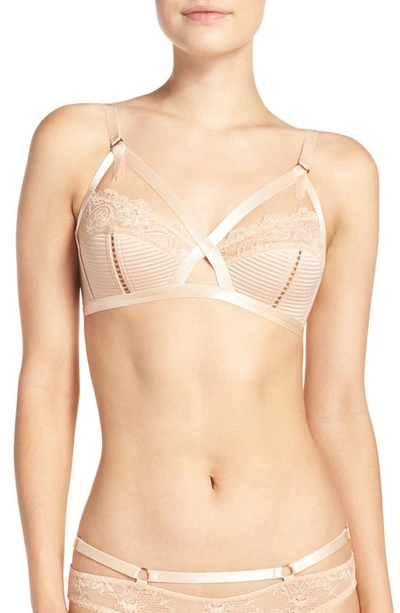 Dita Von Teese Madame X Wireless Bra In Creme Caramel