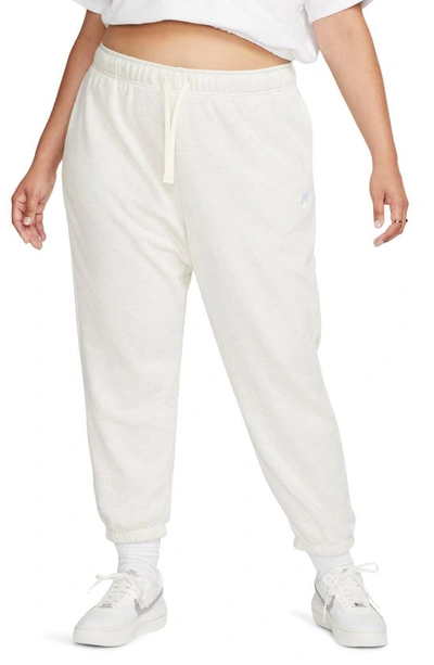 Nike Women's  Sportswear Club Fleece Mid-rise Oversized Sweatpants (plus Size) In Oatmeal Heather/ White