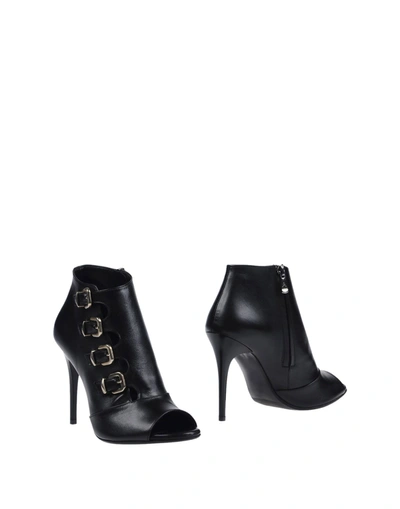 Albano Ankle Boot In Black