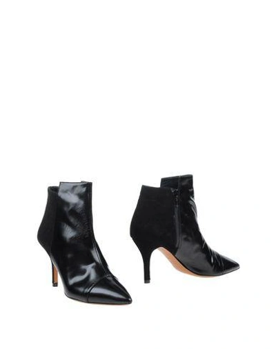 Laurèn Ankle Boots In Black