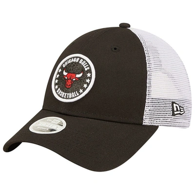 New Era Women's  Black, White Chicago Bulls Glitter Patch 9forty Snapback Hat In Black,white