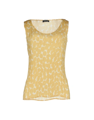 Anneclaire Top In Ocher