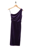 Love By Design Laura One Shoulder Velvet Sheath Dress In Blackberry Cordial