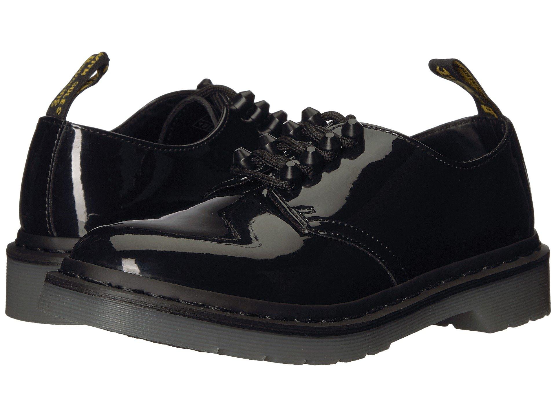 dr martens smiths stud