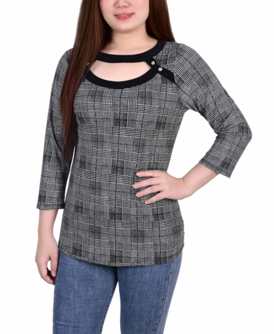 Ny Collection Women's 3/4 Sleeve Top With Combo Bands And Front Cutout In Black/white Plaid