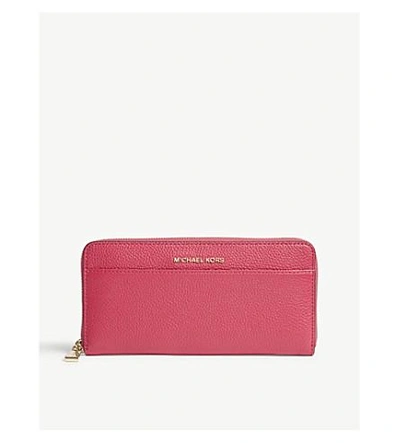 Michael Michael Kors Mercer Continental Leather Wallet In Ultra Pink