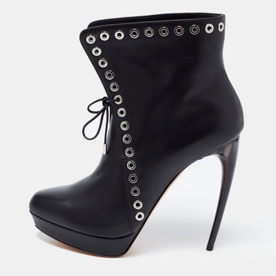 Pre-owned Alexander Mcqueen Black Leather Eyelet Detail Platform Lace Up Ankle Boots Size 40.5