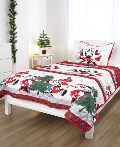 Disney Mickey & Minnie Holiday 2-pc. Twin Quilt And Sham Set Bedding In Multi