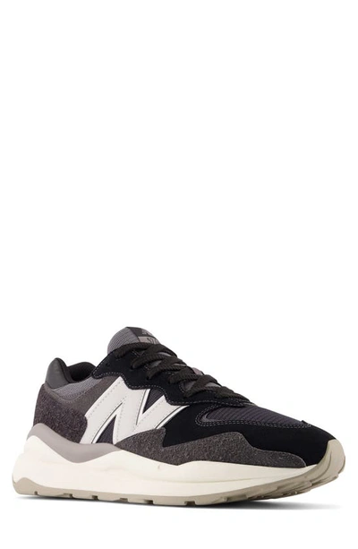 New Balance 5740 Trainer In Black/white/grey