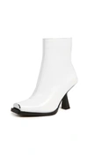 Jeffrey Campbell Hiatus Square Toe Boots In White Box