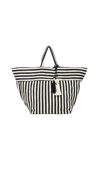 Jadetribe Valerie Beach Pukka Tassel Tote In Black/white