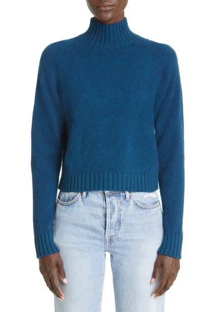 The Elder Statesman Cropped Cashmere Turtleneck Sweater In Peacock