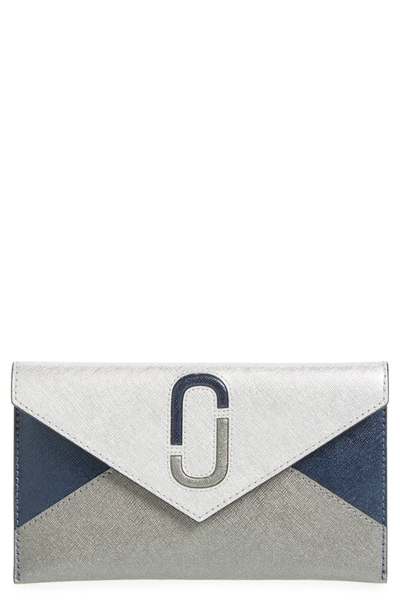 Marc Jacobs Double-j Saffiano Leather Pouch - Metallic In Silver Multi