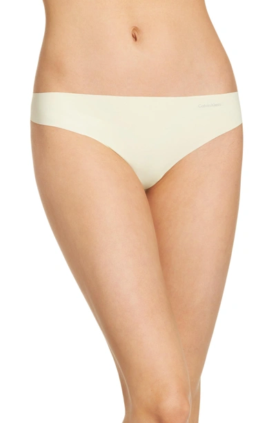 Calvin Klein 'invisibles' Thong In Agnes Yellow