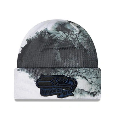 New Era Black Seattle Seahawks 2022 Sideline Ink Dye Tonal Cuffed Knit Hat