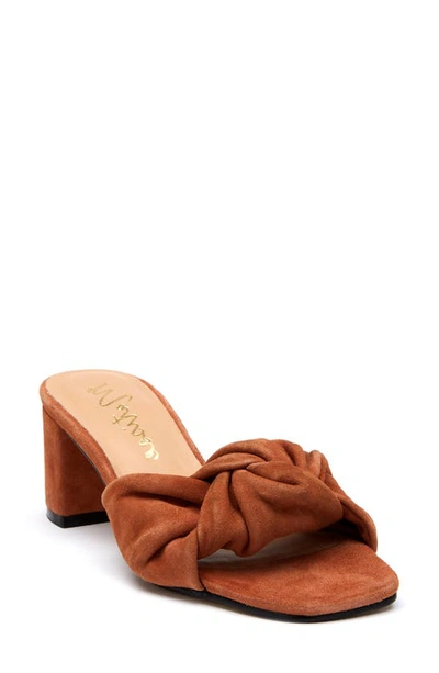 Matisse Vince Slide Sandal In Cognac
