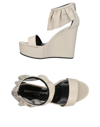 John Galliano Sandals In Beige