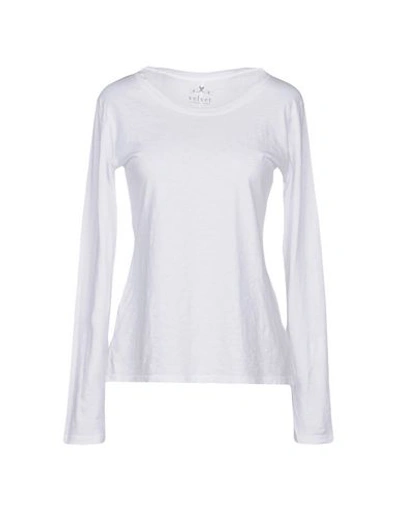 Velvet By Graham & Spencer T-shirts In White