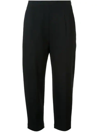 Kuho Cropped Tailored Trousers In Black
