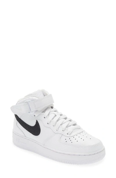 white platform air force