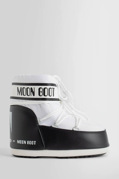 Moon Boot Boots In Black&white
