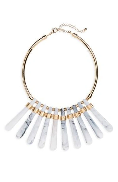Kitsch Faux Marble Statement Necklace In Gold/ Marble