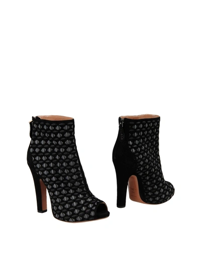 Alaïa Ankle Boot In Lead