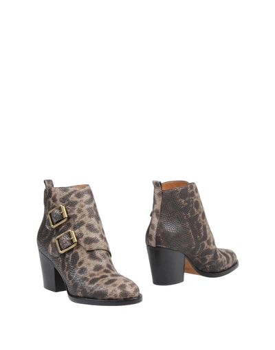Marc By Marc Jacobs Ankle Boots In Military Green