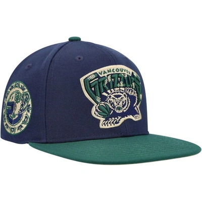 Mitchell & Ness Men's  Navy, Green Vancouver Grizzlies Hardwood Classics Grassland Fitted Hat In Navy,green