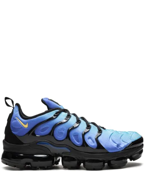 blue nike air vapormax plus