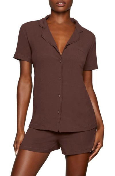 Skims Soft Lounge Ribbed Short Pajamas In Cocoa