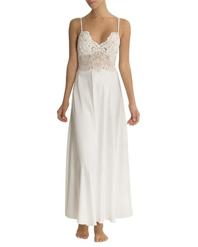 Jonquil Jasmine Lace-trim Long Nightgown In Ivory