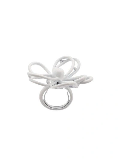 Oscar De La Renta Botanical Scribble Ring, White