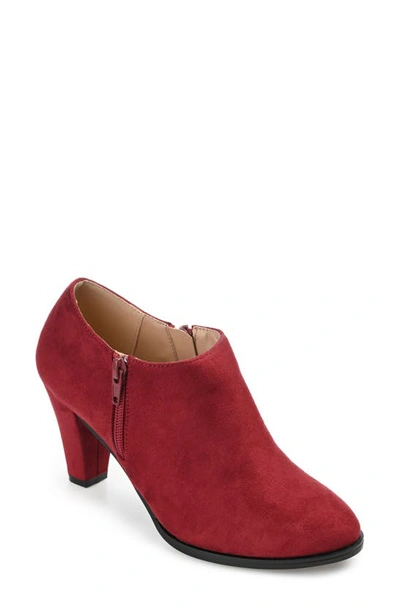 Journee Collection Sanzi Heeled Ankle Bootie In Wine