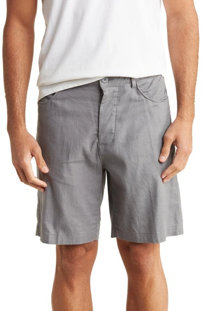 Onia Stretch Traveler Linen Blend Shorts In Anchor