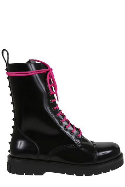 Valentino Garavani Men's Rockstud Cap Toe Combat Boots In Nero Pink