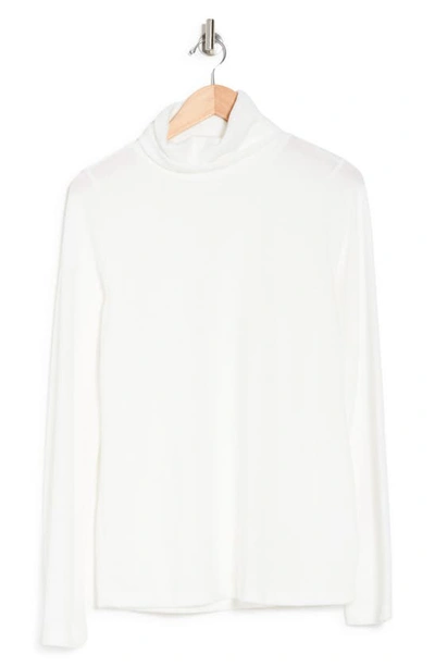 Renee C Long Sleeve Turtleneck Top In Ivory