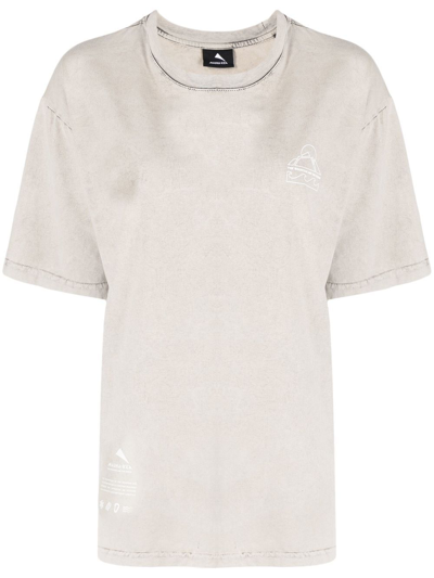 Mauna Kea Slogan-print Stonewashed T-shirt In Brown