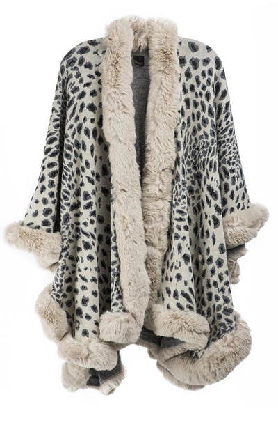 Saachi Faux Fur Cheetah Topper In Beige