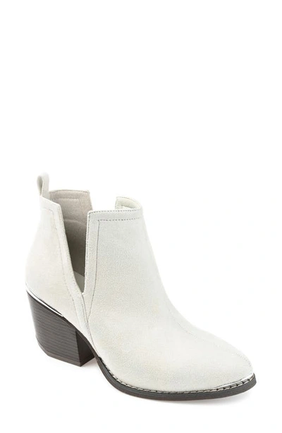 Journee Collection Journee Issla Metal Trim Bootie In Sand