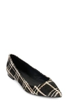 Dkny Vien Pointed Toe Ballet Flat In Blk/ Cream