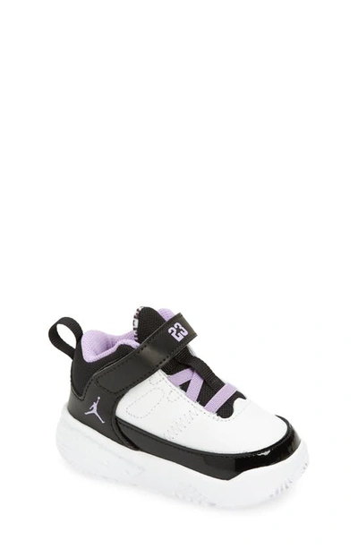 Nike Kids' Jordan Max Aura 3 Basketball Sneaker In Black/ White/ Lilac