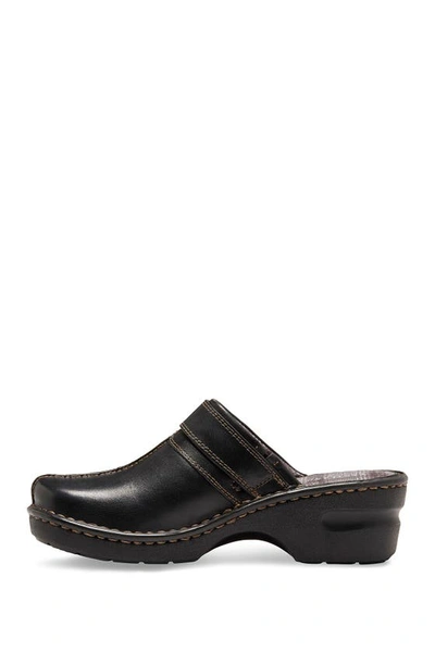 Eastland Mae Clog In Black